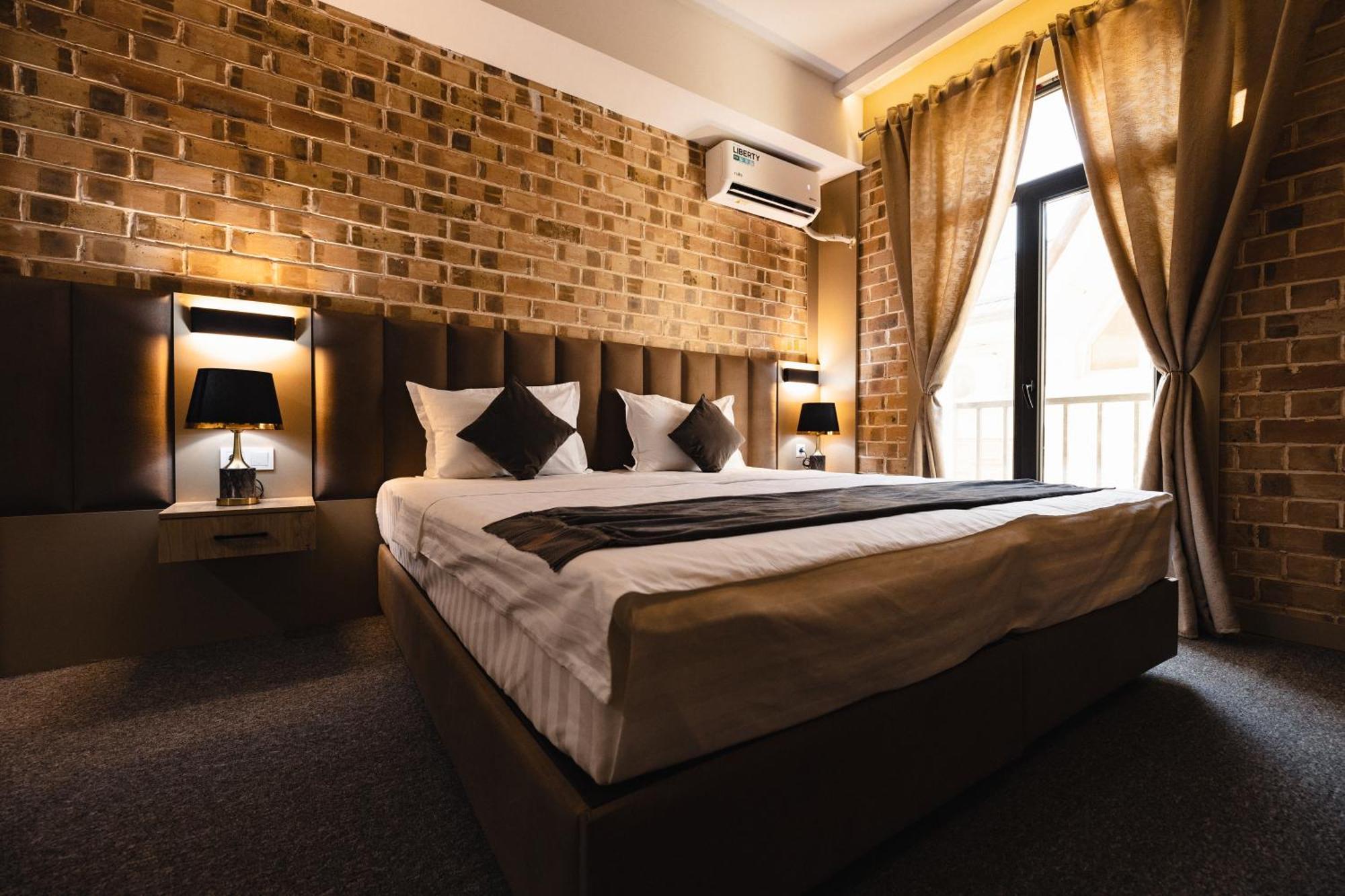 Art Air Hotel Taškent Exteriér fotografie