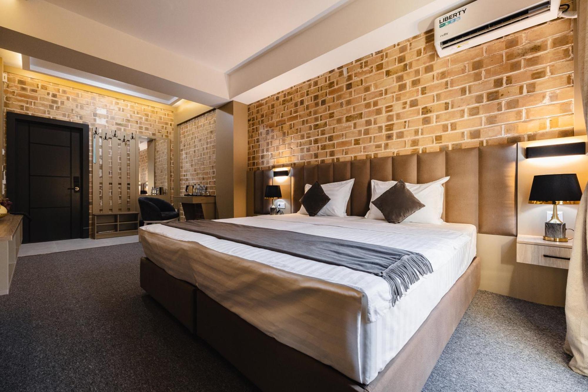 Art Air Hotel Taškent Exteriér fotografie